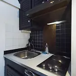 Appartement Studio Deschainets - Centre de Troyes - Gare à 200m