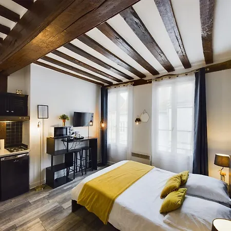 Deschainets Gare Et Centre Historique Τρουά